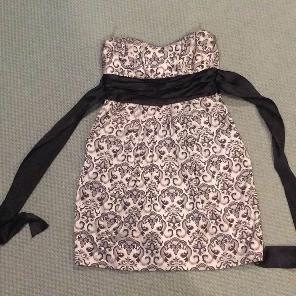 Size 7 iridescent mini dress
